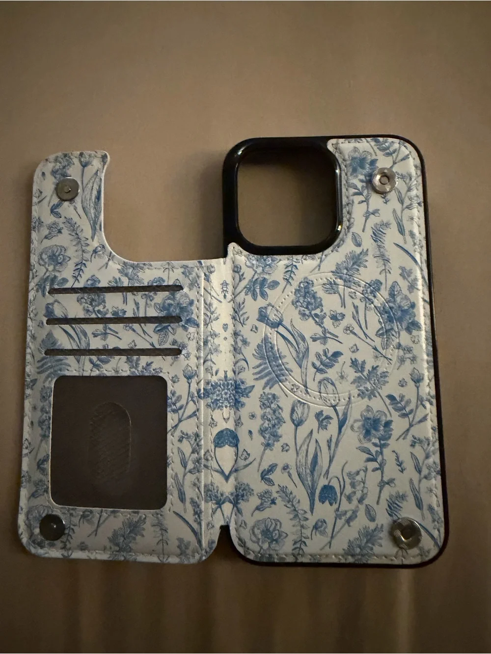 IPhone 14 Pro Max case lot